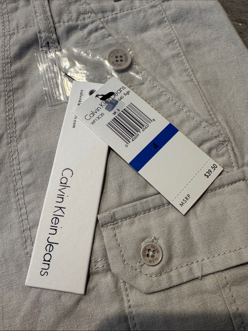 Calvin Klein Women's Cargo Shorts in Light Beige - Picture 3 of 7